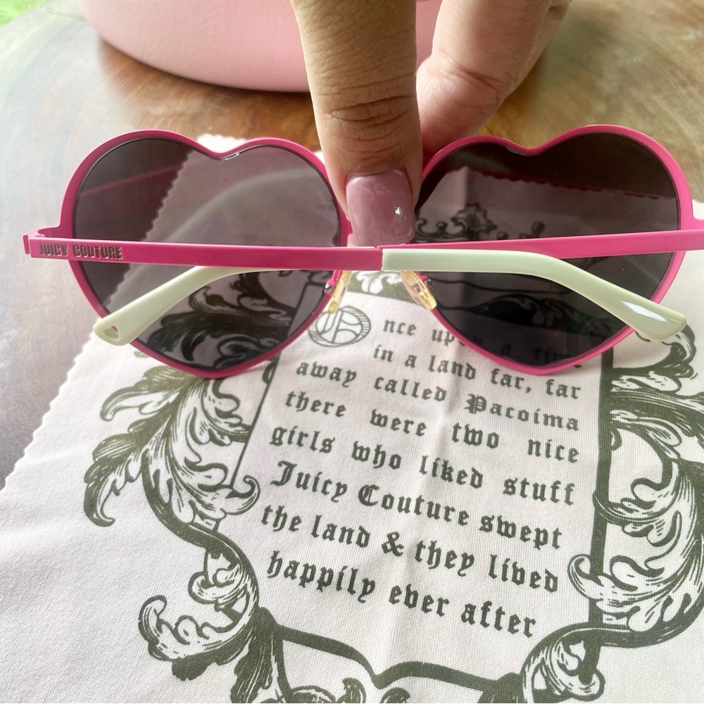 Juicy Couture Hot Pink Lolita Heart Shaped Sunglasses with Case RARE/HTF - Picture 5 of 12